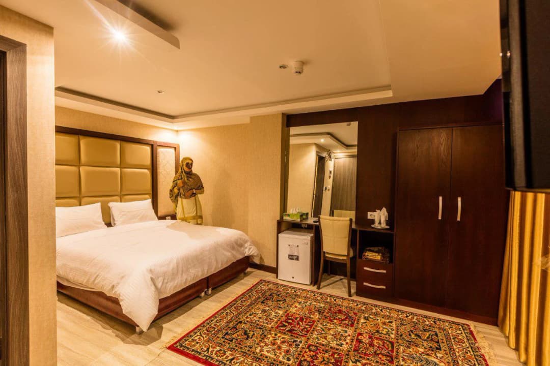 image-gallery