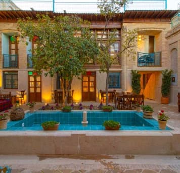 Shiraz-Vertaj